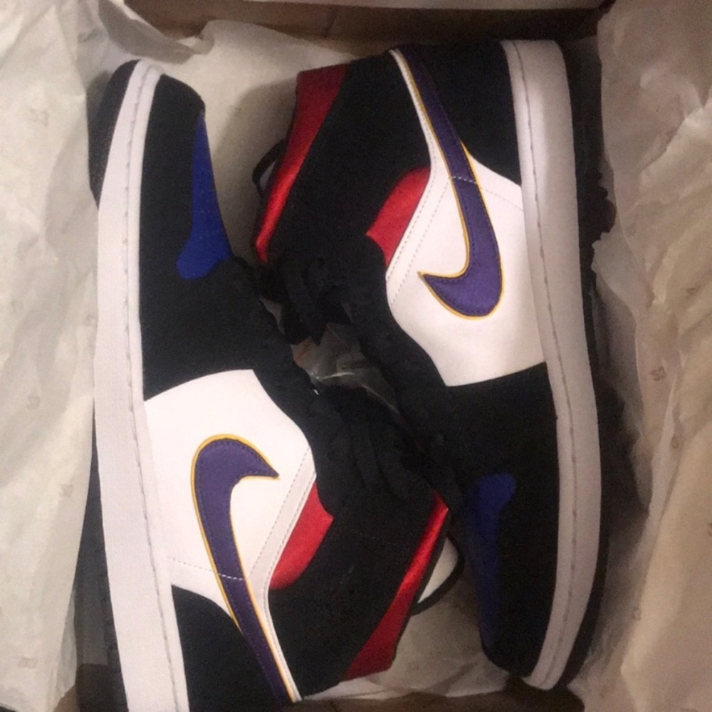Jordan 1 shoes
